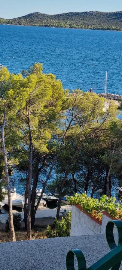 Apartman "Cvita" Drage Exteriér fotografie