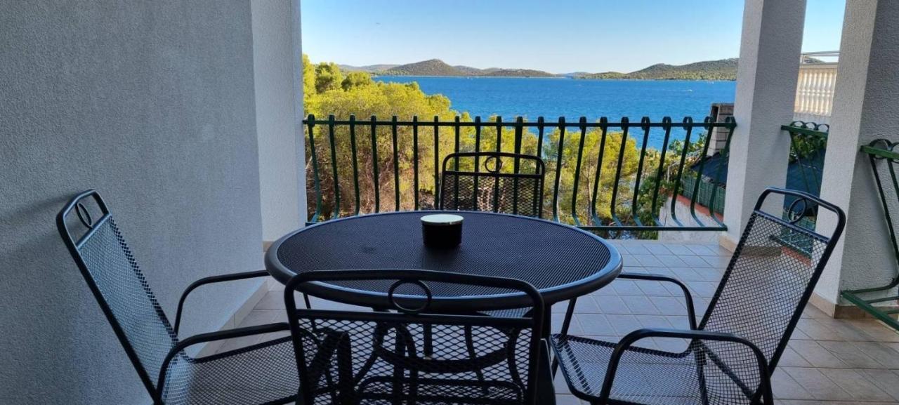 Apartman "Cvita" Drage Exteriér fotografie